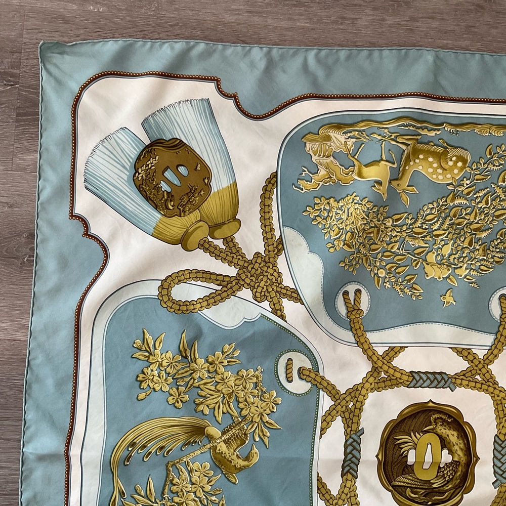 Hermes Tsubas 90cm Silk Scarf. RARE. - Picture 4 of 5